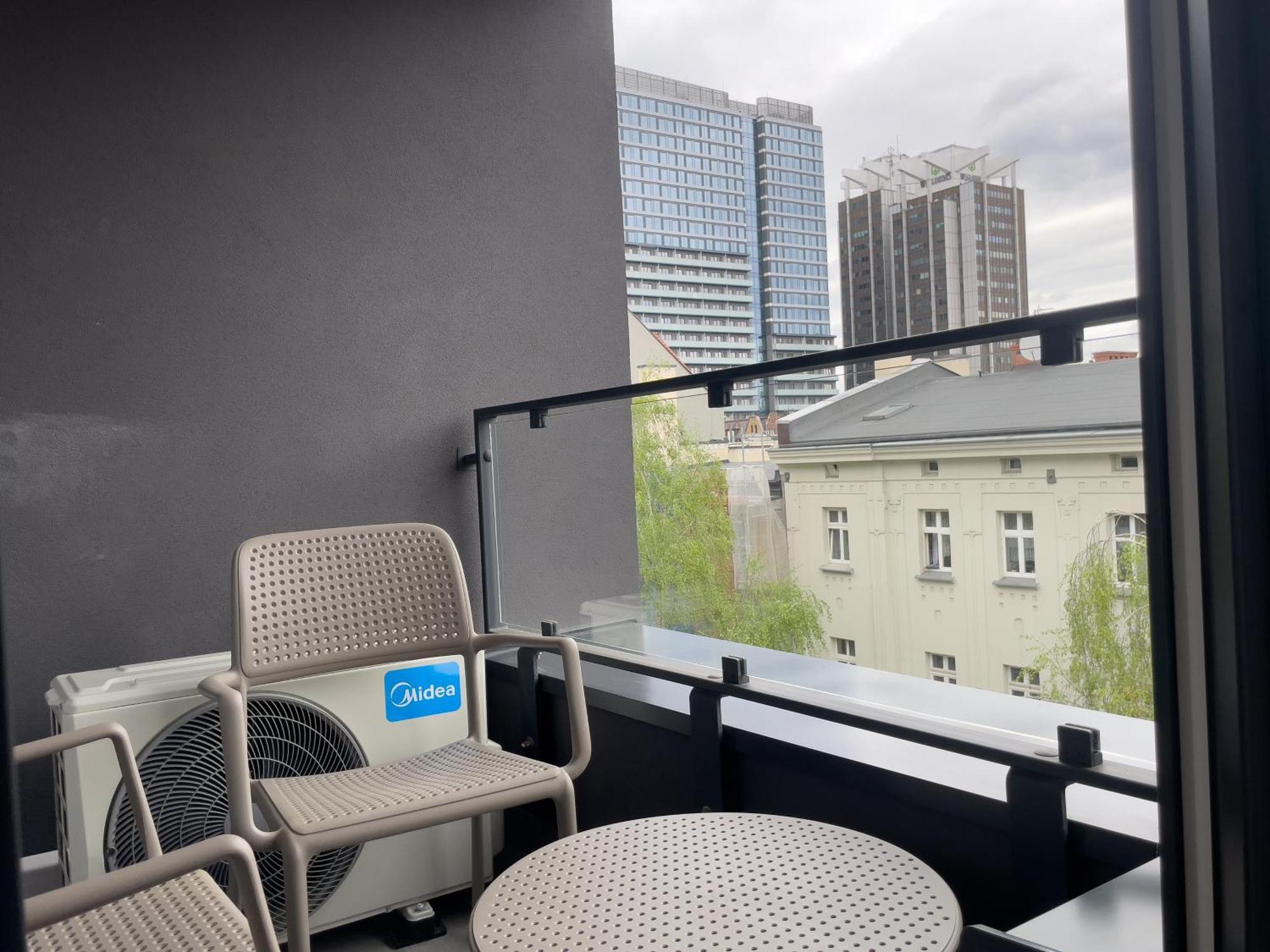 Urban Apartments Luxury Opolska 10 No 29, Free Garage, Self Check-In Katowice Luaran gambar