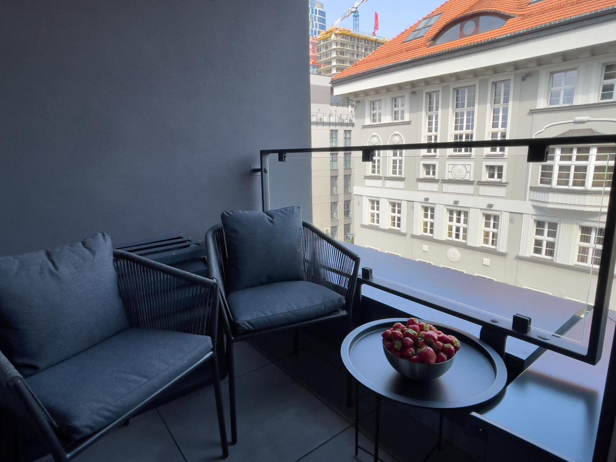 Urban Apartments Luxury Opolska 10 No 29, Free Garage, Self Check-In Katowice Luaran gambar